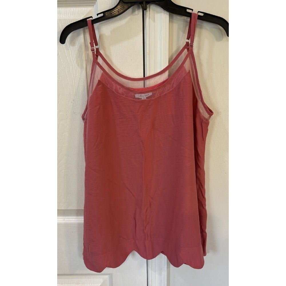 White Birch Women's Sz S Pink Scalloped Shirt‎ Top Camisole Adjustable Straps